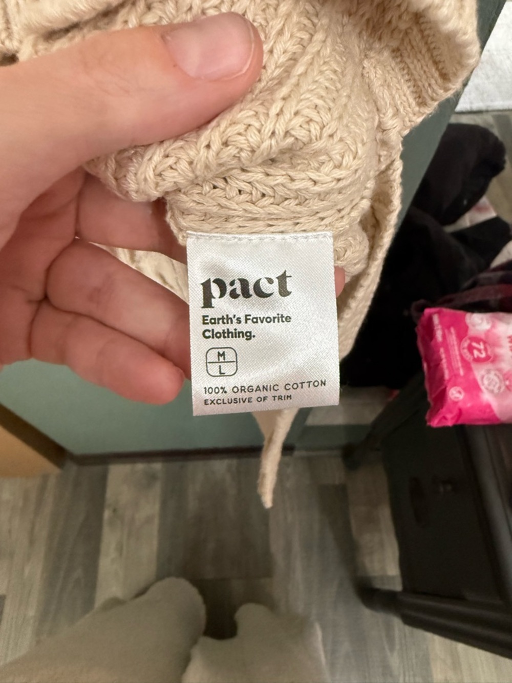 Pact Women’s Cable Knit Poncho Sweater Fisherman Vest Color Sandshell Size M/L - Picture 8 of 9